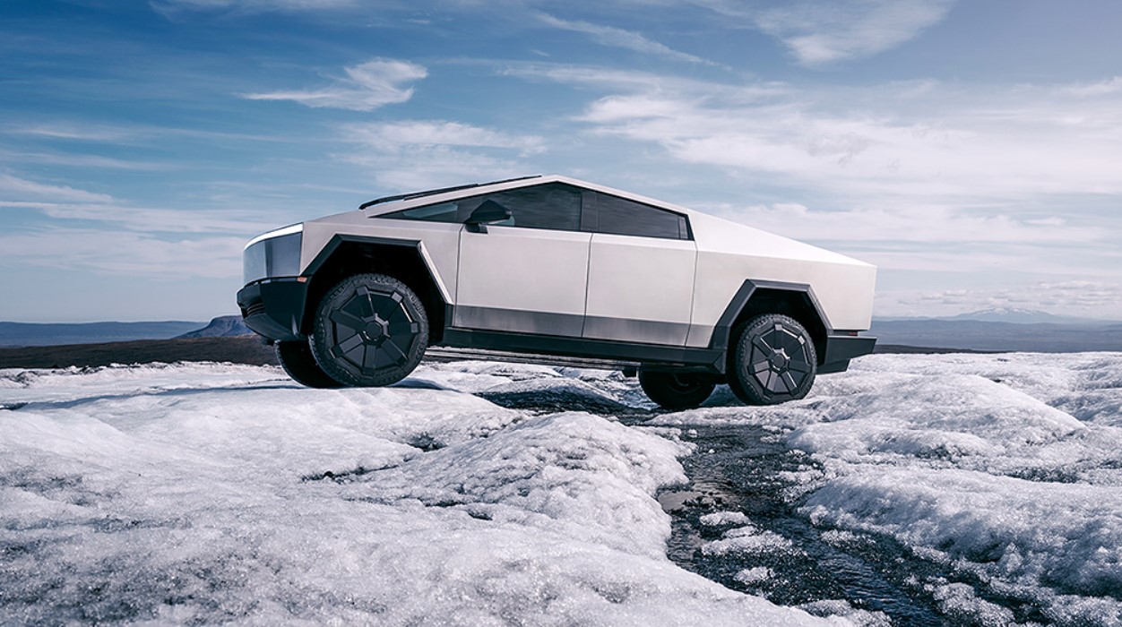 Tesla's Cybertruck. A Revolution in the Pickup Truck World